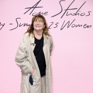Elle avait alors été contrainte d'annuler des dates prévues à Plougastel-Daoulas et à Nantes.
Jane Birkin - Photocall du défilé de mode prêt-à-porter printemps-été 2023 Femmes "Acne Studios" lors de la fashion week de Paris. Le 28 septembre 2022 © Olivier Borde / Bestimage 