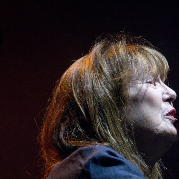 Jane Birkin sur scène aux "Vendanges musicales" à Charnay (69), France le 16 Septembre 2022. © Sandrine Thesillat / Panoramic / Bestimage 