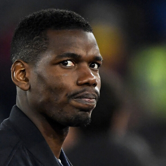 Avant d'être avec la Bolivienne, le footballeur a été en couple avec une jolie brune
 
Paul Pogba - Match AS Roma contre la Juventus de Turin (1 - 0) au stadio Olimpico à Rome, le 5 mars 2023. Après le match face au Torino le 28 février 2023 (4-2), Paul Pogba a joué son deuxième match, absent des terrains depuis avril 2022. Insidefoto / Panoramic / Bestimage