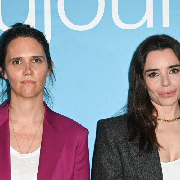 Leïla Bekhti, Jeanne Herry (réalisatrice), Elodie Bouchez et Suliane Brahim lors de l'avant-première du film Je verrai toujours vos visages au cinéma UGC Normandie à Paris le 14 mars 2023. © Coadic Guirec / Bestimage