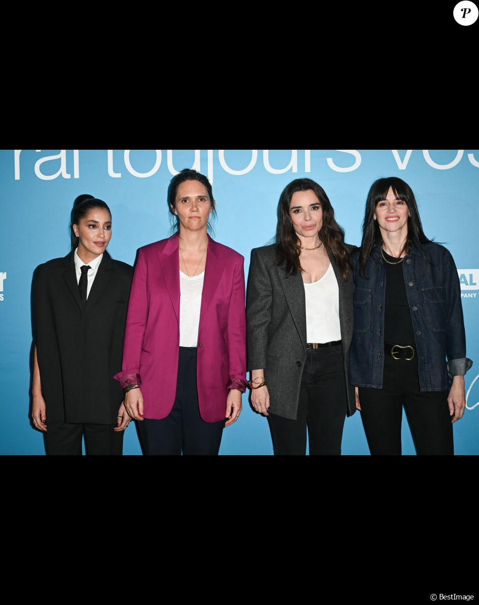 Leïla Bekhti, Jeanne Herry (réalisatrice), Elodie Bouchez et Suliane Brahim lors de l'avant-première du film Je verrai toujours vos visages au cinéma UGC Normandie à Paris le 14 mars 2023. © Coadic Guirec / Bestimage