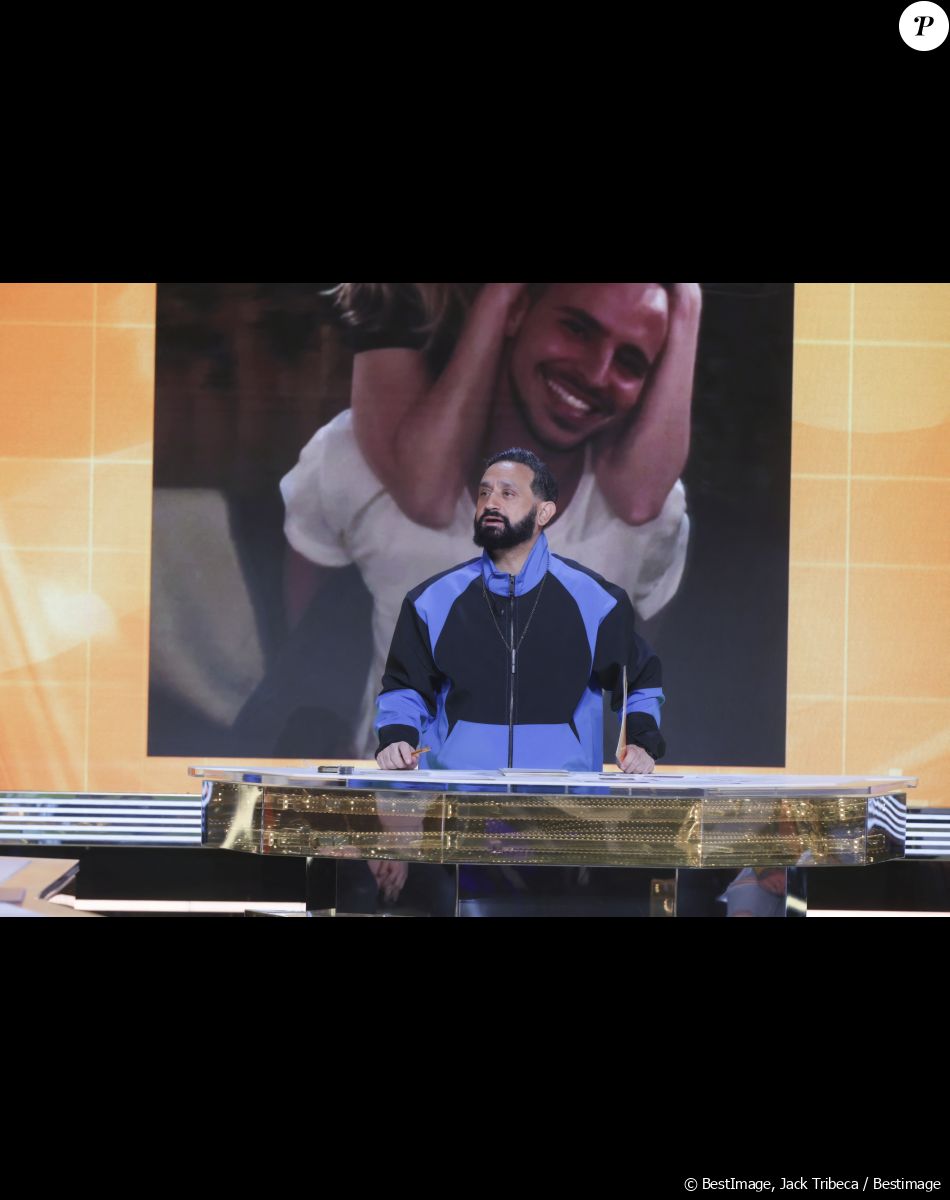 Exclusif - Cyril Hanouna - Enregistrement de l'émission "TPMP (Touche Pas à Mon Poste)", présentée par C.Hanouna et diffusée en direct sur C8 le 26 janvier © Jack Tribeca / Bestimage
