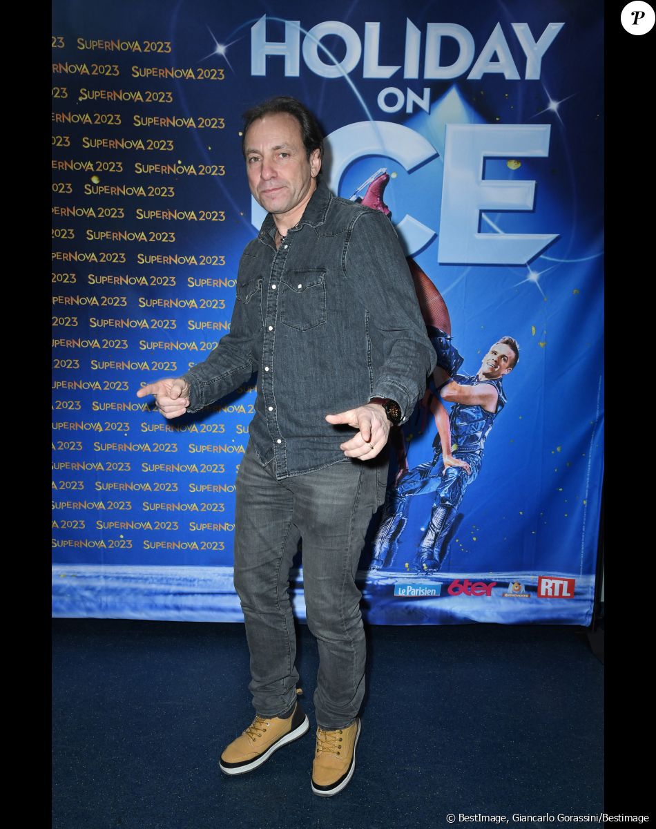 Exclusif - Philippe Candeloro lors du photocall du nouveau spectacle Holiday On Ice "SUPERNOVA 2023" au Dôme de Paris le 3 février 2023. © Giancarlo Gorassini / Bestimage