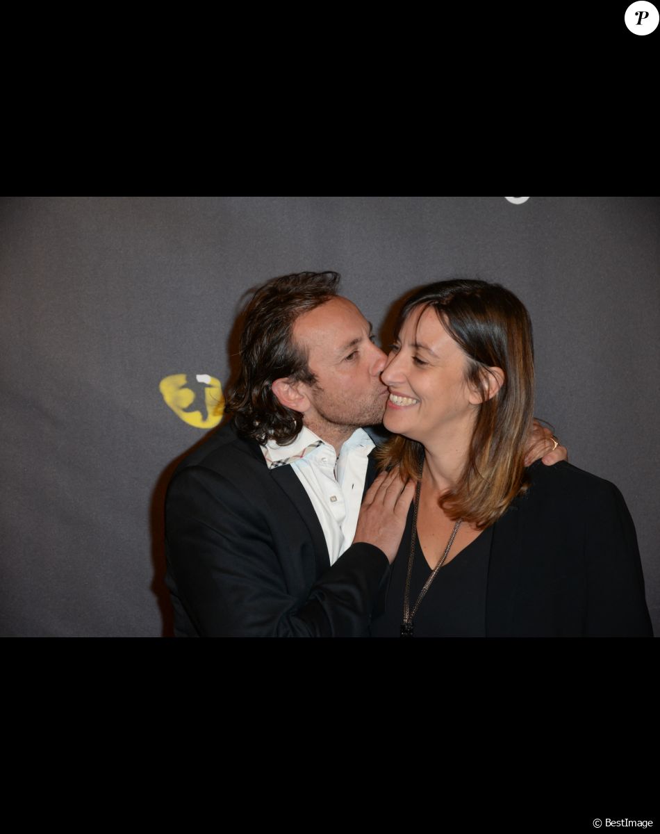 Philippe Candeloro et sa femme Olivia - Première de la comédie musicale "Cats" au théâtre Mogador à Paris, le 1er octobre 2015.