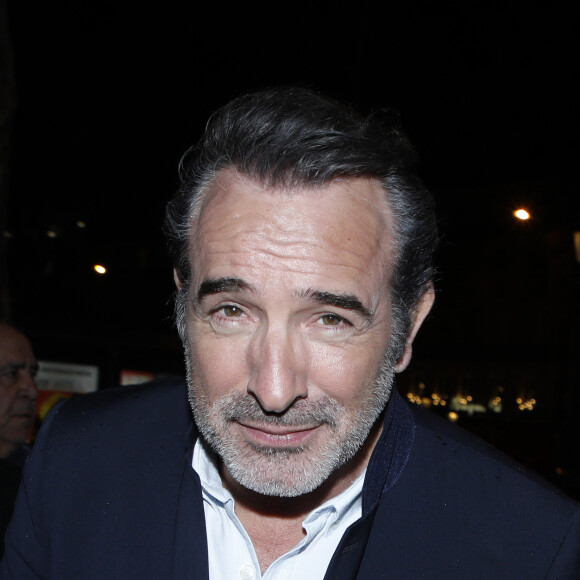 Exclusif - Jean Dujardin - Arrivées à l'avant-première du film "Sur les chemins noirs" au cinema UGC Normandie à Paris le 13 mars 2023. © Denis Guignebourg/ Bestimage 