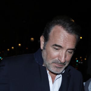 Exclusif - Jean Dujardin - Arrivées à l'avant-première du film "Sur les chemins noirs" au cinema UGC Normandie à Paris le 13 mars 2023. © Denis Guignebourg/ Bestimage 