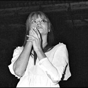 Mais elle avait été surtout connue grâce à son rôle dans Les Demoiselles de Rochefort. 
Françoise Dorléac au théâtre en 1967