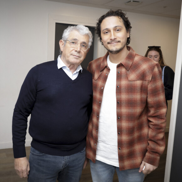 Exclusif - Michel Boujenah, Samuel Bambi - Backstage - Enregistrement de l'émission "La grosse rigolade", présentée par Cyril Hanouna et diffusée le 23 mars sur C8 © Jack Tribeca / Bestimage 