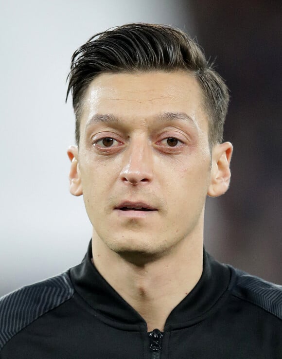 Mesut Özil lors du match Arsenal-Napoli le 11 avril 2019.