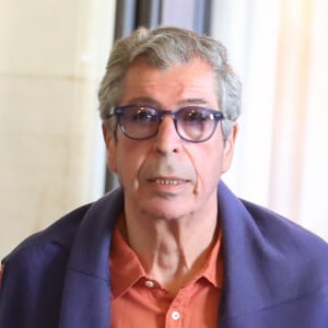 Patrick Balkany à la sortie du palais de justice de Paris après sa condamnation à cinq ans de prison ferme ; et quatre ans pour sa femme Isabelle le 27 mai 2020 Patrick Balkany a été condamné à 5 ans de prison ferme sans mandat de dépôt immédiat et sa femme Isabelle à 4 ans de prison ferme sans mandat de dépôt.