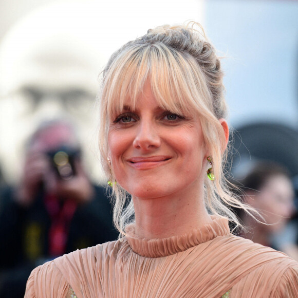 Melanie Laurent - Red Carpet du film White Noise et de la cérémonie d'ouverture lors de la 79ème édition du festival international du film de Venise, la Mostra le 31 août 2022. © LaPresse / Panoramic / Bestimage