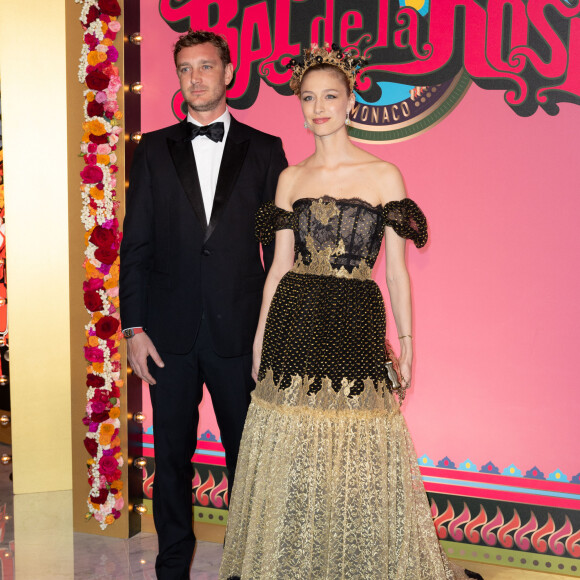 Pierre Casiraghi et Beatrice Borromeo - Arrivée de la famille princière au Bal de la Rose 2023 sur le thème "Bollywood" à la salle des étoiles à Monaco le 25 mars 2023. © Olivier Huitel / Pool / Bestimage 