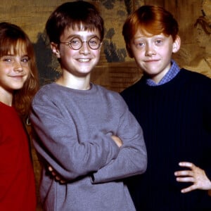 Tant de chemin parcouru par le trio de la saga Harry Potter
Images de l'émission spéciale "Harry Potter 20th Anniversary", diffusée le soir du nouvel an.  Emma Watson, Daniel Radcliffe, Rupert Grint, "Harry Potter 20th Anniversary: Return To Hogwarts" (2022).  © JLPPA/Bestimage