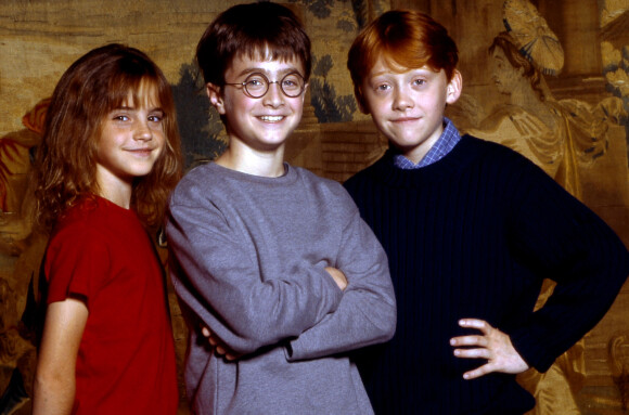 Tant de chemin parcouru par le trio de la saga Harry Potter
Images de l'émission spéciale "Harry Potter 20th Anniversary", diffusée le soir du nouvel an.  Emma Watson, Daniel Radcliffe, Rupert Grint, "Harry Potter 20th Anniversary: Return To Hogwarts" (2022).  © JLPPA/Bestimage