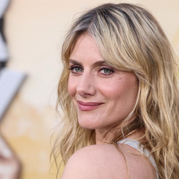 Même si elle est séparée de son ex-mari, monsieur l'a suivie en France et toute la famille a pu retrouver l'actrice bloquée à Hawaï lors du tournage de "Murder Mystery 2"
Mélanie Laurent, Melanie Laurent - Première du film "Murder Mystery 2" (Netflix) à Los Angeles, le 28 mars 2023.