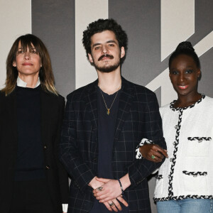 Mère et fils ont posé avec l'actrice Eye Haïdara avec qui Sophie Marceau a joué dans "La Taularde"
Exclusif - Sophie Marceau, Vincent Zulawski et Eye Haïdara - Photocall de l'avant-première du film "Les Trois Mousquetaires : D'Artagnan" aux Invalides à Paris le 21 mars 2023. © Guirec / Moreau / Jacovides / Bestimage