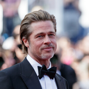 Brad Pitt à la montée des marches du film "Once upon a time... in Hollywood" lors du 72ème Festival International du Film de Cannes. Le 21 mai 2019 © Jacovides-Moreau / Bestimage 