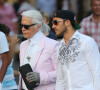Sébastien Jondeau est aussi sur son testament
Karl Lagerfeld se promene avec Sebastien Jondeau, son assistant et maintenant sa nouvelle muse, dans les rues de Saint-Tropez, le 13 juillet 2013. 