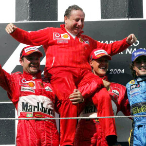 Michael Schumacher et Jean Todt, l'équipe "Ferrari" championne du monde des constructeurs au grand prix de Formule 1 de Hongrie.