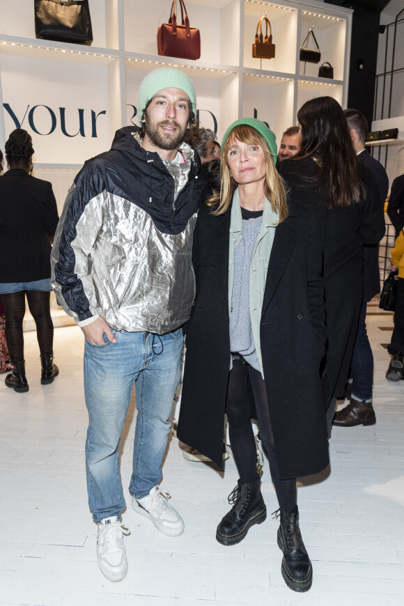 Axelle Laffont et son compagnon Romain Sichez lors de l'inauguration du premier pop up store Amäy organisé par yourBond.shop à Paris le 4 avril 2023. © Pierre Perusseau / Bestimage