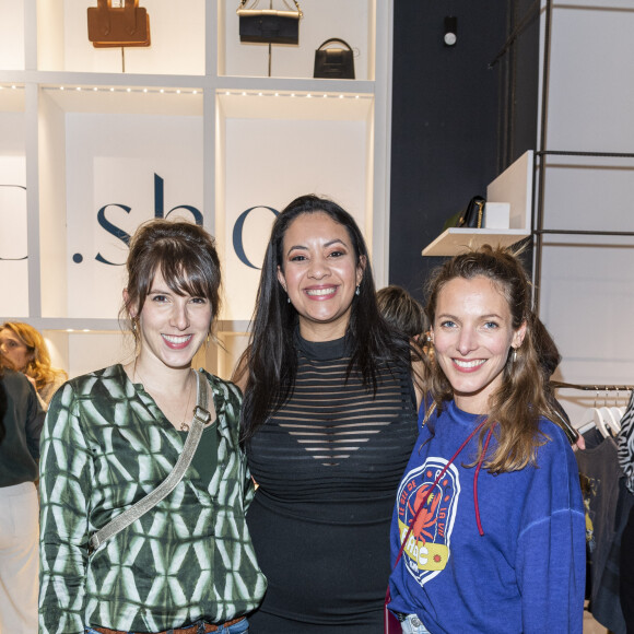 Léa François, Marialicia Le Cossec, Elodie Varlet lors de l'inauguration du premier pop up store Amäy organisé par yourBond.shop à Paris le 4 avril 2023. © Pierre Perusseau / Bestimage