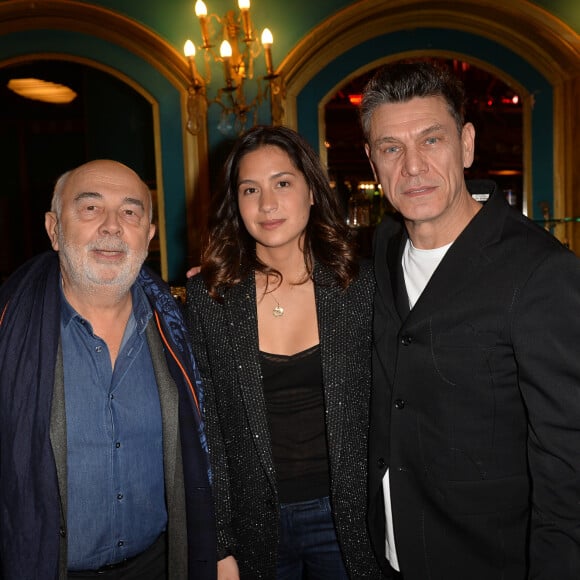 Gérard Jugnot, Marc Lavoine et sa compagne Line Papin - Générale de presse du spectacle musicale "Les Souliers Rouges" aux Folies Bergères à Paris, le 4 février 2020. © Veeren/Bestimage