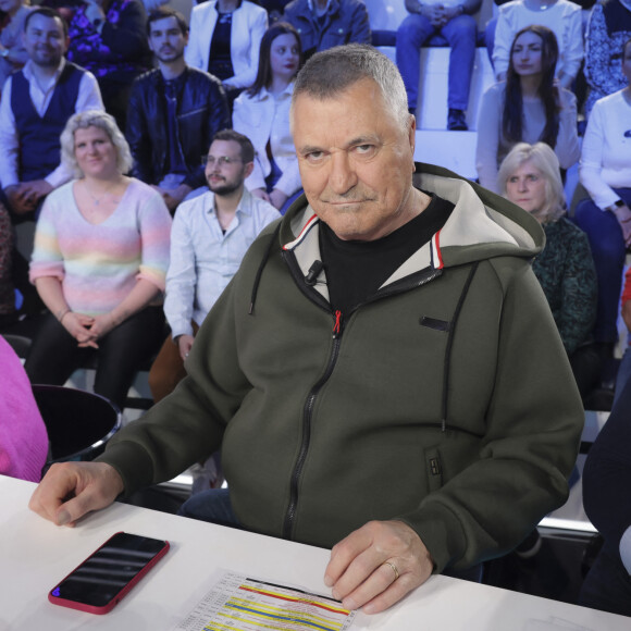 Le tribunal a quelques semaines pour se prononcer sur cette affaire
Exclusif - Jean-Marie Bigard - - Plateau de l'émission Touche pas à mon poste (TPMP) diffusée en direct sur C8 le 14 février 2023 (Saint Valentin) © Jack Tribeca / Bestimage