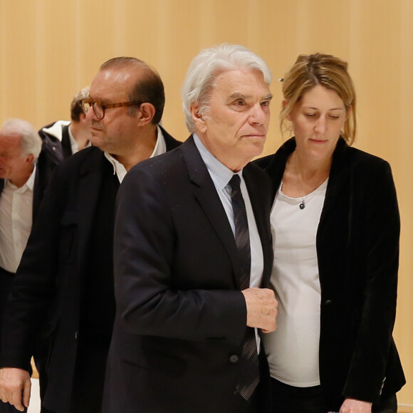 Il avait également défendu le regretté Bernard Tapie.
Exclusif - Exclusif - Bernard Tapie accompagné de ses avocats Hervé Témime et Julia Minkowski (enceinte, femme de Benjamin Griveaux) - Sorties de l'audience des réquisitoires du procès Tapie au tribunal de Grande Instance de Paris, le 01 avril 2019 © CVS/Bestimage