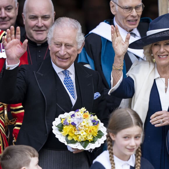 Le roi Charles III d'Angleterre et Camilla Parker Bowles, reine consort d'Angleterre, participent au Royal Maundy Service à York, où le roi distribuera cérémonieusement de petites pièces d'argent appelées "Maundy money", comme aumône symbolique aux personnes âgées. Le 6 avril 2023. 