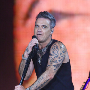 Robbie Williams est-il malade ?
Robbie Williams en concert au Bavaria Sounds à Munich, Allemagne. © Action Press/Bestiamge