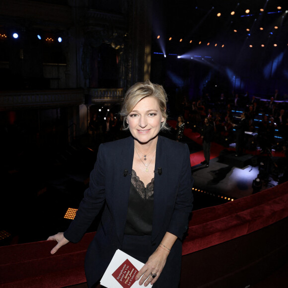 Exclusif - Anne-Elisabeth Lemoine - Backstage de l'enregistrement de l'émission "Symphonie pour la Vie, Spéciale Pièces jaunes" au Théâtre national de l'Opéra Comique à Paris, qui sera diffusée le 10 février sur France 3. © Dominique Jacovides / Bestimage 