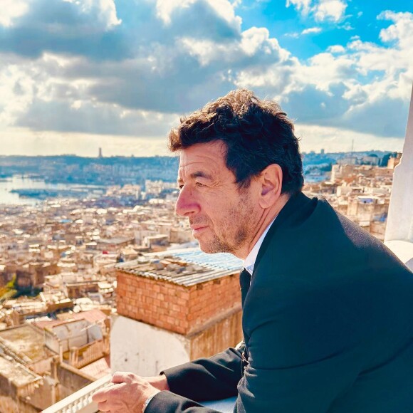 Dans la nuit du samedi 8 au dimanche 9 avril 2023, une déflagration a causé l'effondrement d'un immeuble.
Patrick Bruel lors d'un séjour en Algérie.