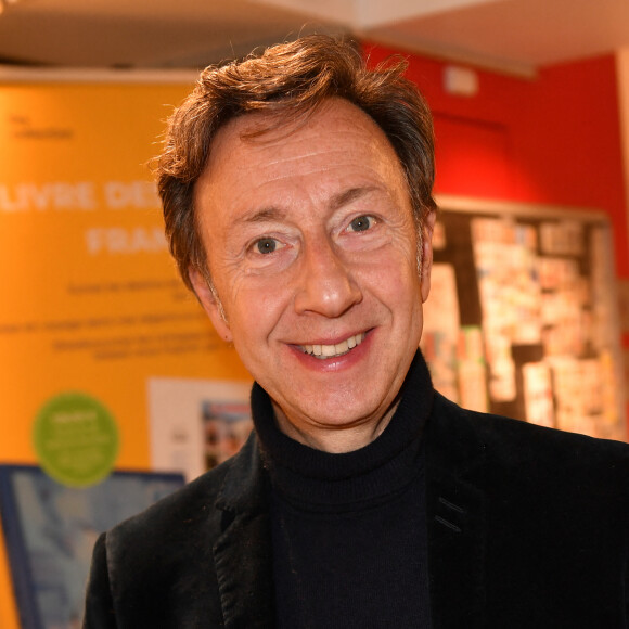 Il n'a pourtant aucune amertume
Exclusif - Stéphane Bern - Stéphane Bern dévoile le timbre Pif de la Poste au Carré d'Encre à Paris le 30 janvier 2023 . Une première en France et même mondiale apparemment car c'est le premier timbre Strip ( en 3 cases) qui raconte un gag. C'est la première apparition du timbre physique tiré à plus de 700 000 ex entre le 23 et le 25 mars au salon philatélique de Paris. Première oblitération et donc vente le 27 mars ( la date exacte de l'anniversaire de Pif est le 26 mars première apparition, 28 mars premier Strip). © Veeren/Bestimage 