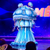 Mask Singer 5 - La Méduse démasquée, c'est l'enfant d'un enquêteur qui se cachait sous ce costume !