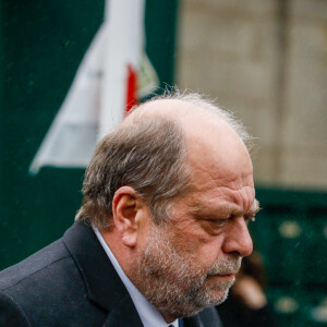 L'avocat Eric Dupond-Moretti, ministre de la Justice - Arrivées aux obsèques de l'avocat Hervé Temime au cimetière du Montparnasse à Paris, France, le 14 avril 2023. © Clovis-Jacovides/Bestimage  Funeral service of French lawyer Herve Temime at the Montparnasse cemetery in Paris, France, on April 14, 2023. 