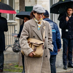 Maïween Le Besco - Arrivées aux obsèques de l'avocat Hervé Temime au cimetière du Montparnasse à Paris, France, le 14 avril 2023. © Clovis-Jacovides/Bestimage  Funeral service of French lawyer Herve Temime at the Montparnasse cemetery in Paris, France, on April 14, 2023. 