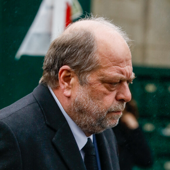 L'avocat Eric Dupond-Moretti, ministre de la Justice - Arrivées aux obsèques de l'avocat Hervé Temime au cimetière du Montparnasse à Paris, France, le 14 avril 2023. © Clovis-Jacovides/Bestimage  Funeral service of French lawyer Herve Temime at the Montparnasse cemetery in Paris, France, on April 14, 2023. 