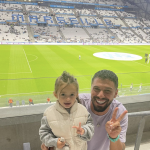 Elle a été victime d'une allergie
Kevin Guedj célibataire depuis sa rupture avec sa femme Carla Moreau - Instagram