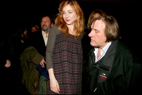 Julie et Gérard Depardieu - Première du film "Michou d'Auber" au cinéma Gaumont à Paris.