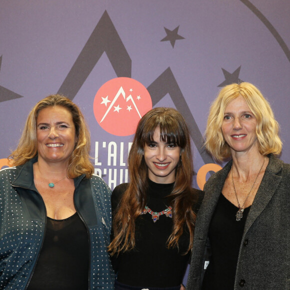 Lisa Azuelos, Thaïs Alessandrin, Sandrine Kiberlain pour le film "Mon Bébé" - 22ème Festival International du Film de Comédie de l'Alpe d'Huez le 16 janvier 2019. © Dominique Jacovides/Bestimage