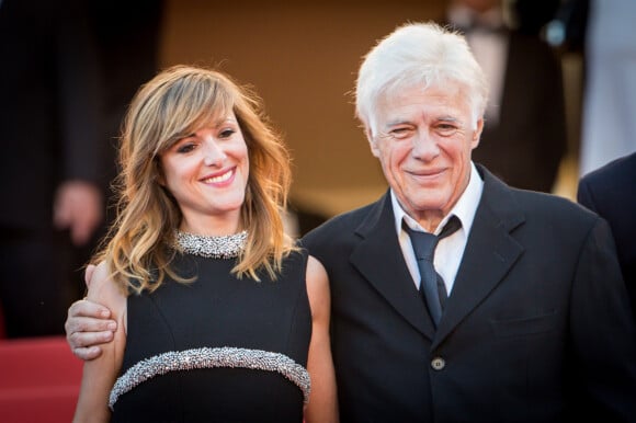 Guy Bedos et sa fille Victoria - Montée des marches du film "Julieta" lors du 69ème Festival International du Film de Cannes. Le 17 mai 2016. © Olivier Borde-Cyril Moreau/Bestimage
