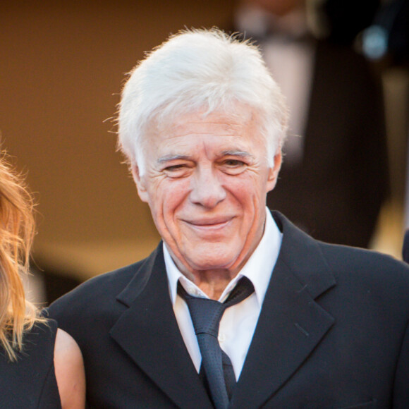Guy Bedos et sa fille Victoria - Montée des marches du film "Julieta" lors du 69ème Festival International du Film de Cannes. Le 17 mai 2016. © Olivier Borde-Cyril Moreau/Bestimage