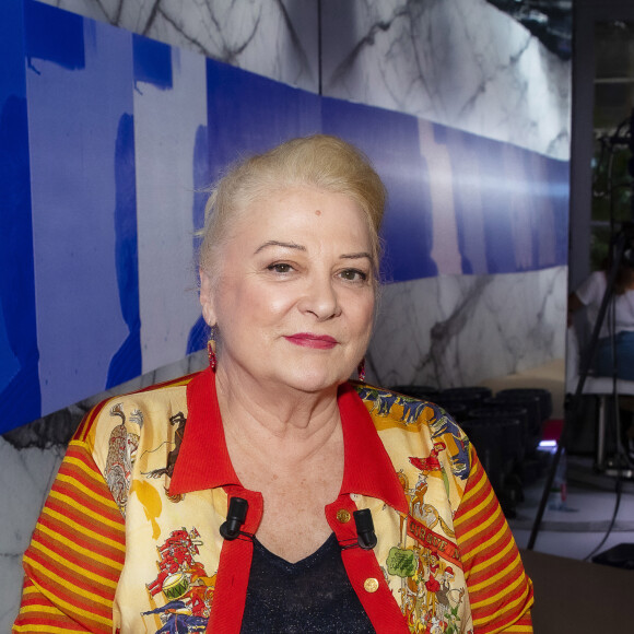 Exclusif - Josiane Balasko - Enregistrement de l'émission Clique, première de l'année, diffusée en clair sur Canal+ le samedi à 12h45, et présentée par M.Achour. Le 15 septembre 2021 © Jack Tribeca / Bestimage