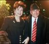 C'est en 1988 que celui qui était encore député du Val d'Oise fait la rencontre de la brillante journaliste.  

Anne Sinclair et Dominique Strauss Kahn à Montparnasse à Paris