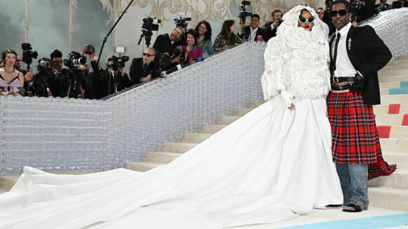 Rihanna, enceinte et en robe de mariée : éblouissante avec A$AP Rocky au MET Gala 2023