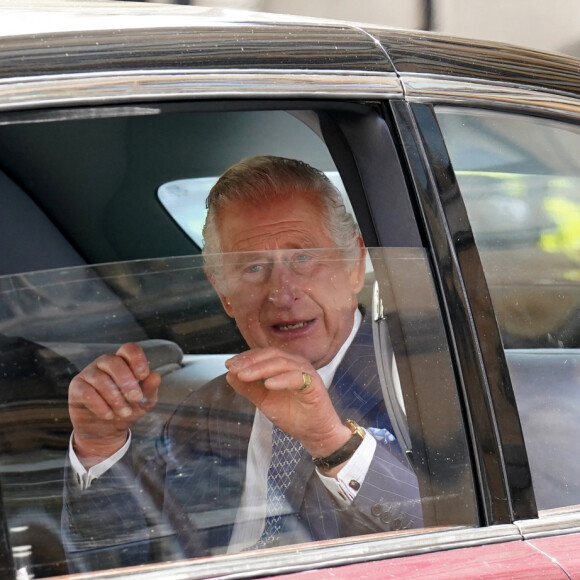 Le roi Charles III d'Angleterre - La famille royale britannique quitte l'abbaye de Westminster, après une répétition du couronnement du roi d'Angleterre, le 3 mai 2023. La cérémonie se déroulera le 6 mai 2023, en présence de deux mille invités dont de nombreuses têtes couronnées et chefs d'Etat du monde entier. 