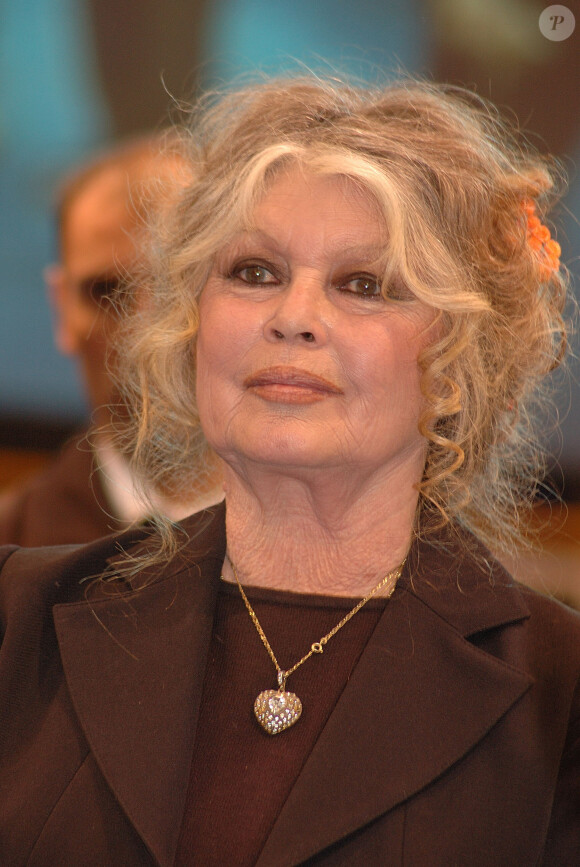Archives - Brigitte Bardot le 1er juin 2011 à Paris.