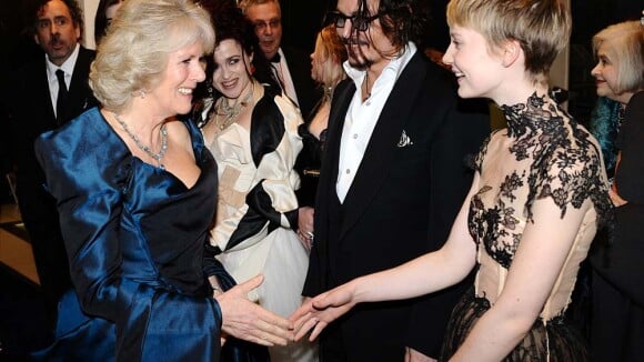 Le prince Charles et Camilla Parker Bowles sous le charme de Johnny Depp !