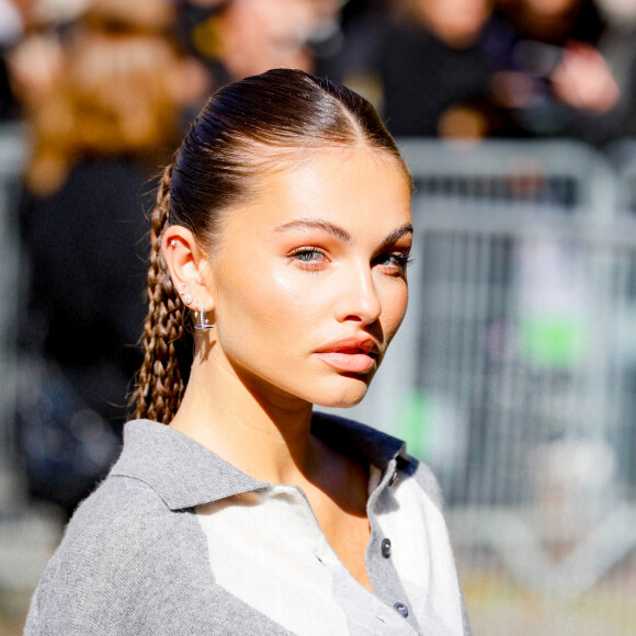 Thylane Blondeau représentera le visage de la France à Doha lors du défilé organisé par Carine Roitfeld "Qatar Fashion United by CR", le 16 décembre 2022 - Thylane Blondeau - Arrivées au défilé Miu Miu Collection Femme Prêt-à-porter Printemps/Eté 2023 lors de la Fashion Week de Paris (PFW), France, le 4 octobre 2022. © Veeren-Clovis/Bestimage 