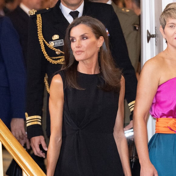 Des vêtements qui mettent à chaque fois son corps svelte et musclé en valeur.
Veronica Alcocer et la reine Letizia d'Espagne - Dîner au palais El Pardo à Madrid, en l'honneur du président de Colombie et sa femme. Le 4 mai 2023 